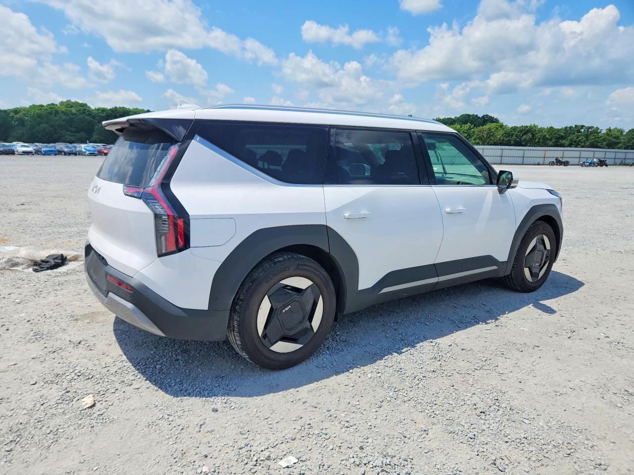 2026 Kia Ev9 Wind - Image 3