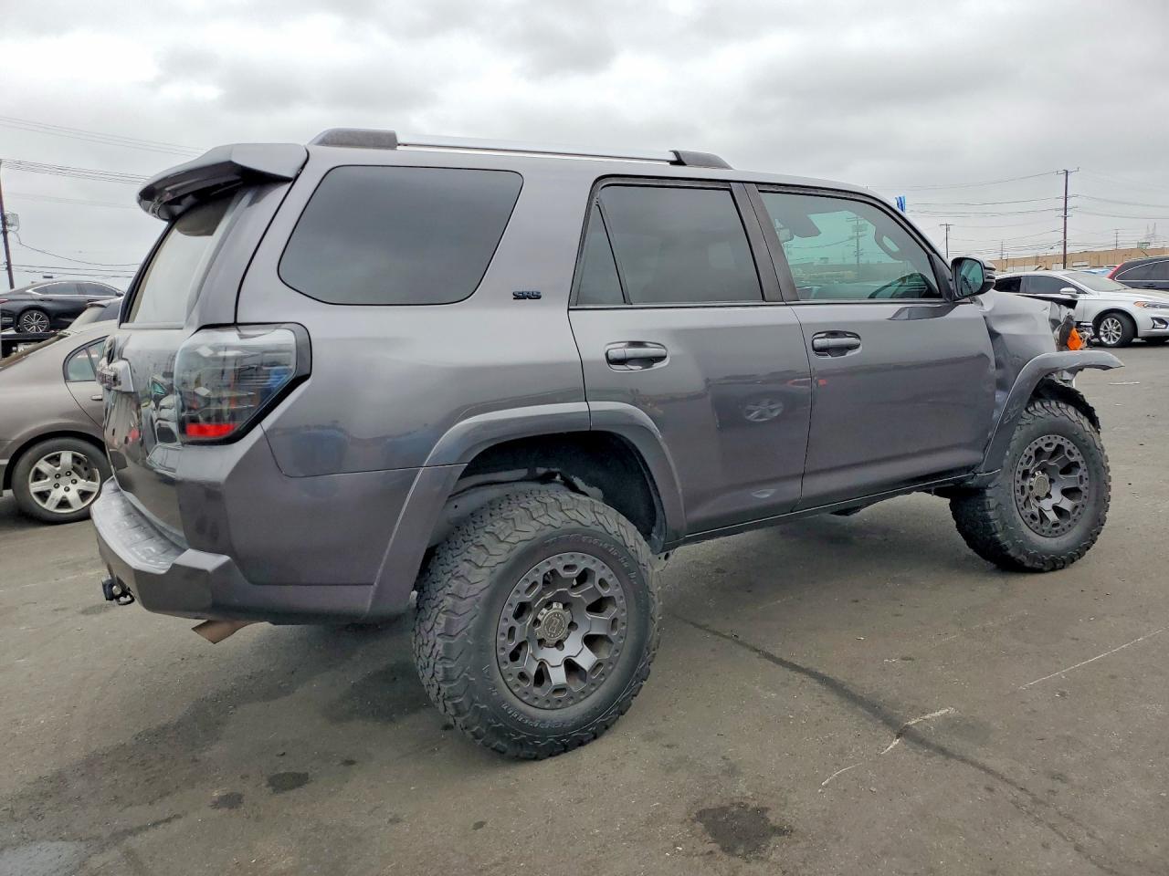 2020 Toyota 4Runner Sr5 Premium - Фото 3