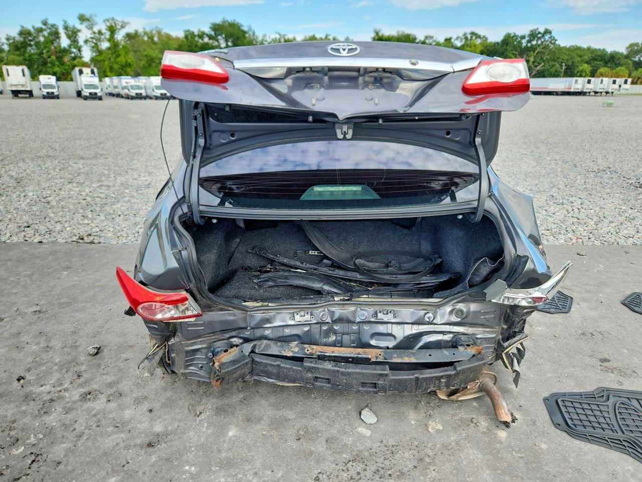 2013 Toyota Corolla Le - Фото 6