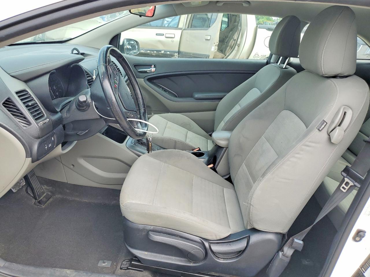 2014 Kia Forte Ex - Image 7