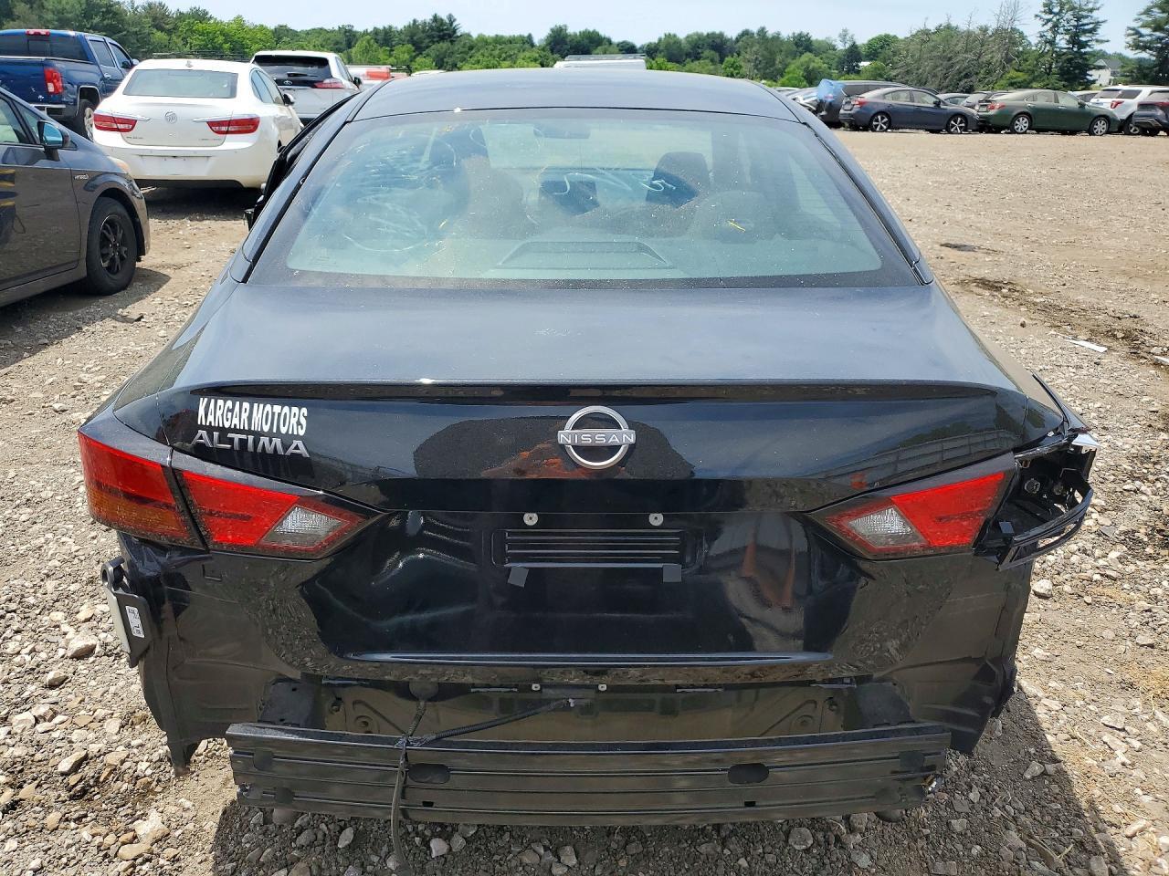 2023 Nissan Altima S - Image 6