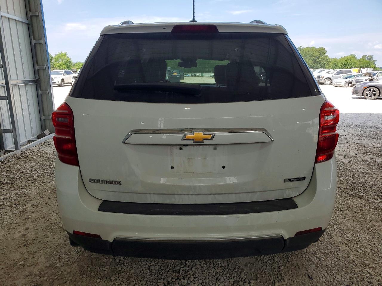 2017 Chevrolet Equinox Premier - Image 6