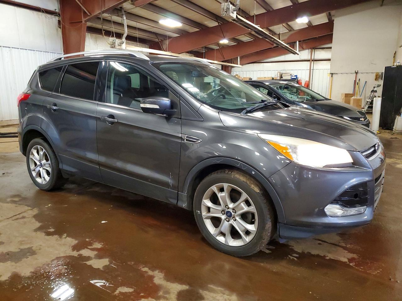 2016 Ford Escape Titanium - Image 4