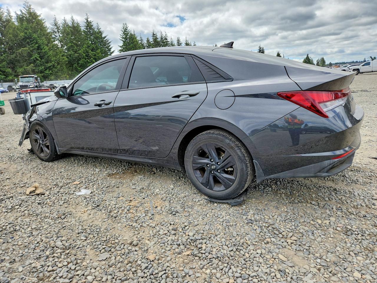 2022 Hyundai Elantra Sel - Image 2