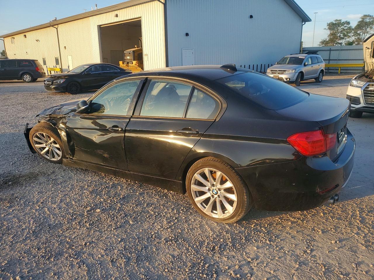 2013 BMW 328 I - Image 2