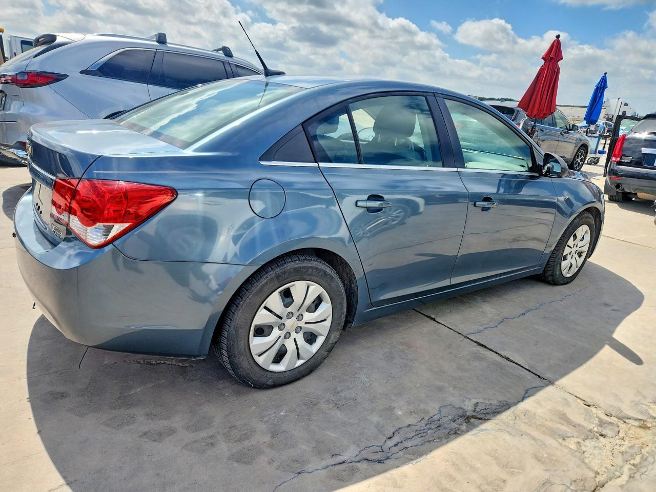 2012 Chevrolet Cruze Ls - Image 3