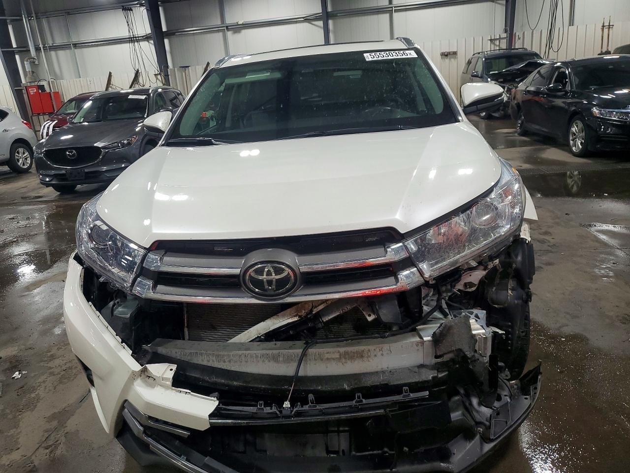 2018 Toyota Highlander Limited Platinum - Фото 5