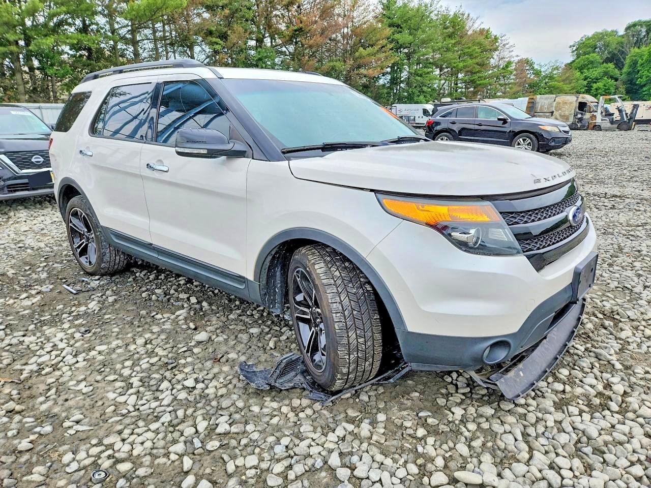 2014 Ford Explorer Sport - Фото 4