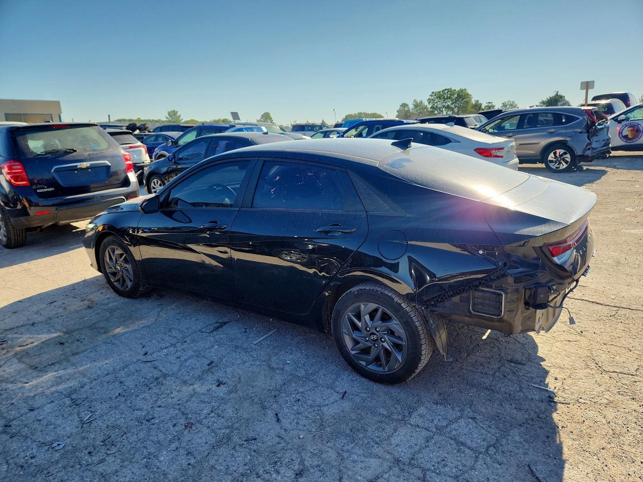2024 Hyundai Elantra Sel - Фото 2