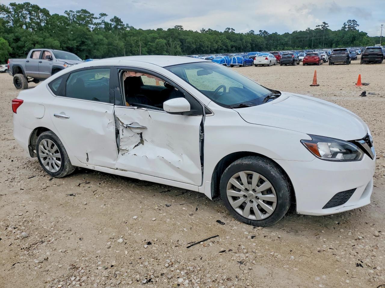 2016 Nissan Sentra Sv - Фото 4