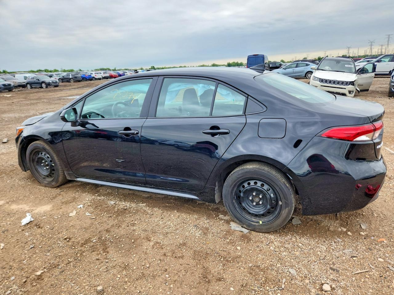 2025 Toyota Corolla Le - Image 2