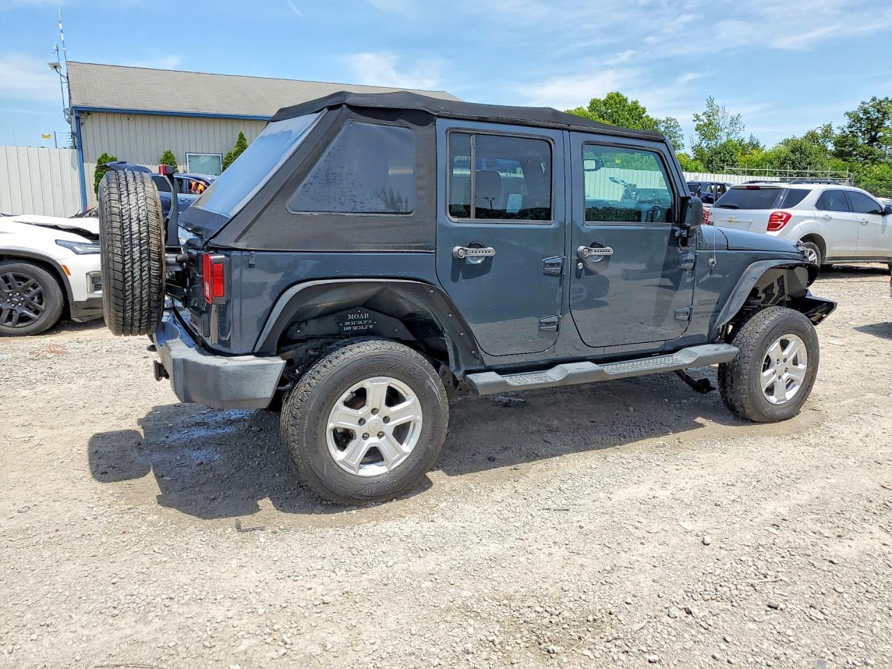 2016 Jeep Wrangler Unlimited Sport - Фото 3