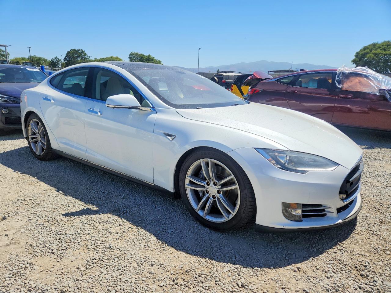 2013 Tesla Model S - Image 4