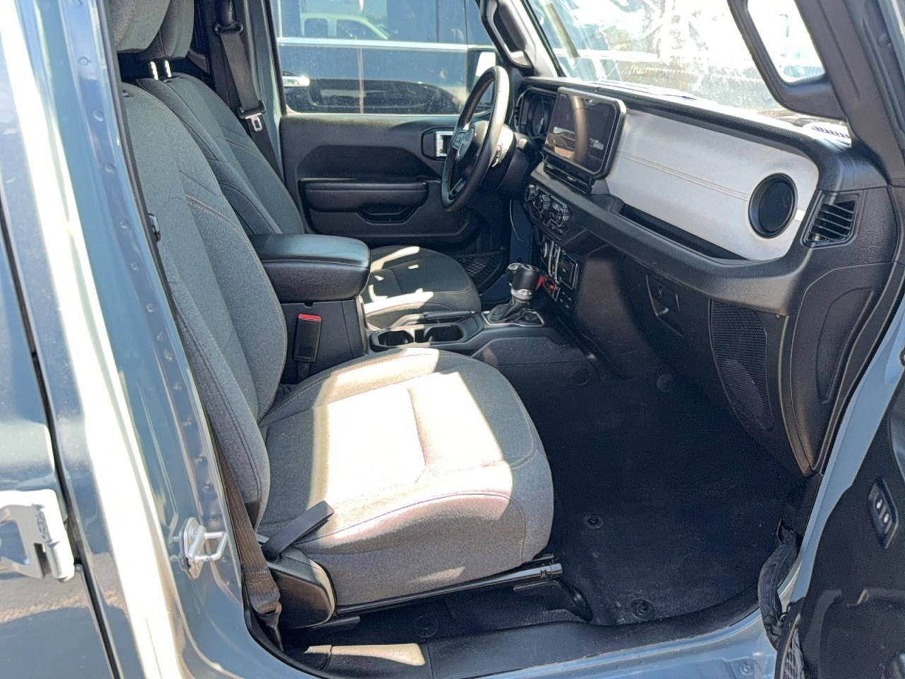2024 Jeep Wrangler 4Xe - Фото 5