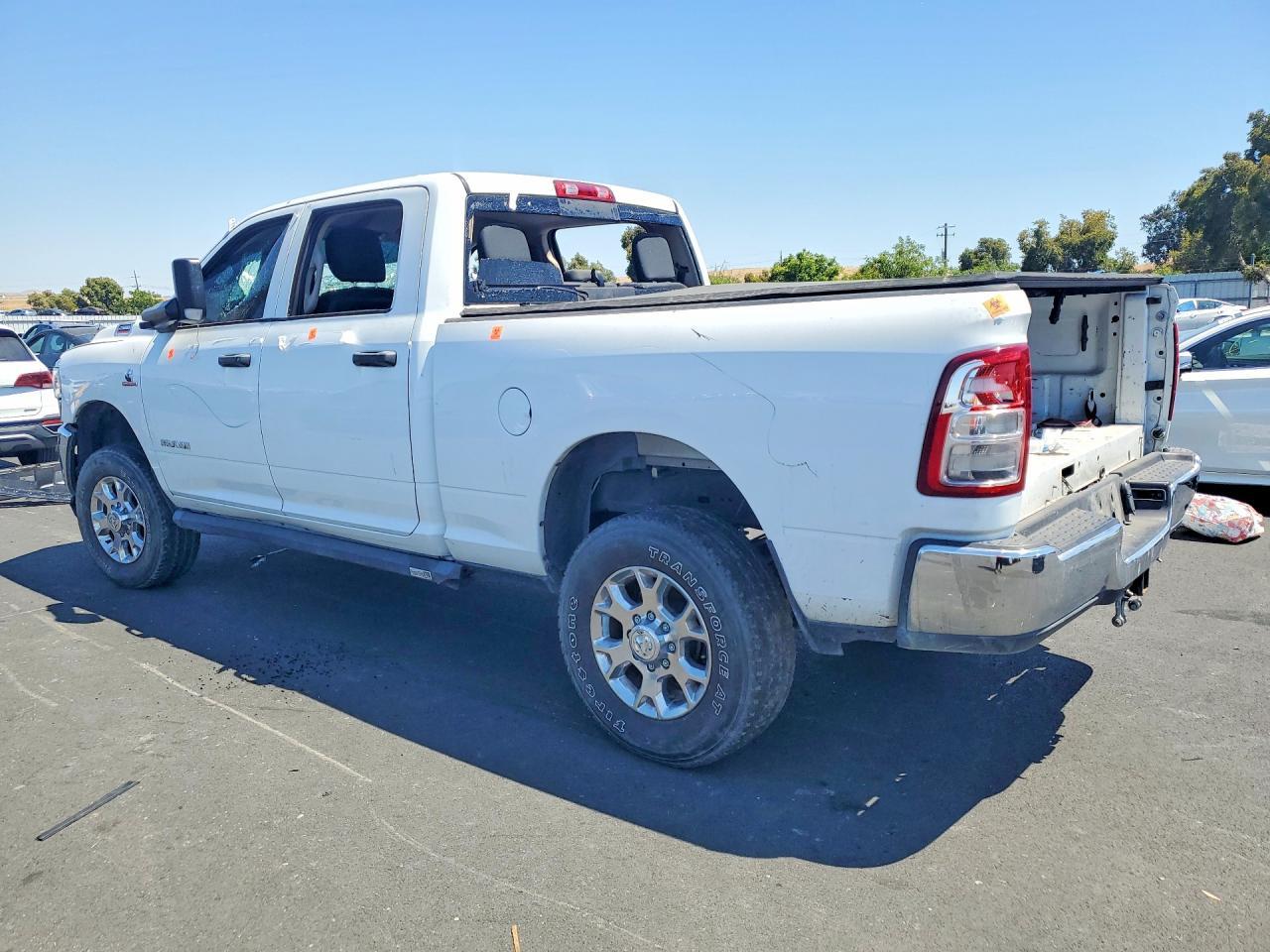 2020 Ram 2500 Tradesman - Фото 2