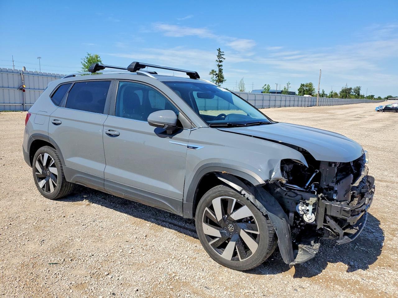 2024 Volkswagen Taos Sel - Image 4