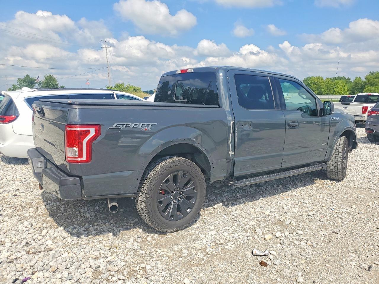 2016 Ford F150 Supercrew - Фото 3