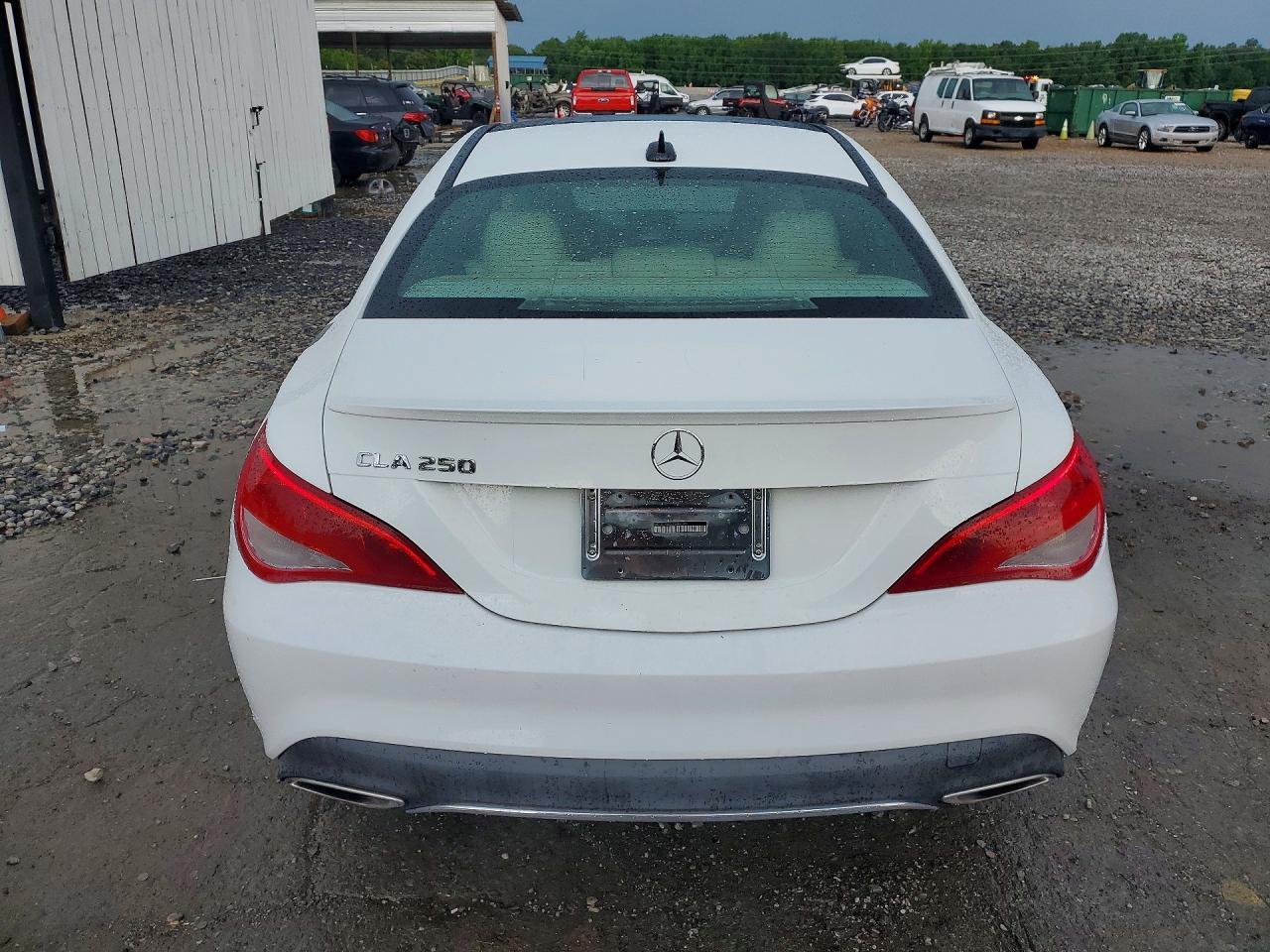 2018 Mercedes-Benz Cla 250 - Фото 6