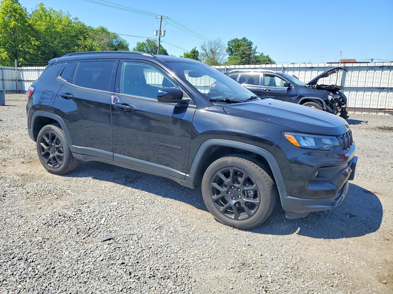 2022 Jeep Compass Latitude - Фото 4
