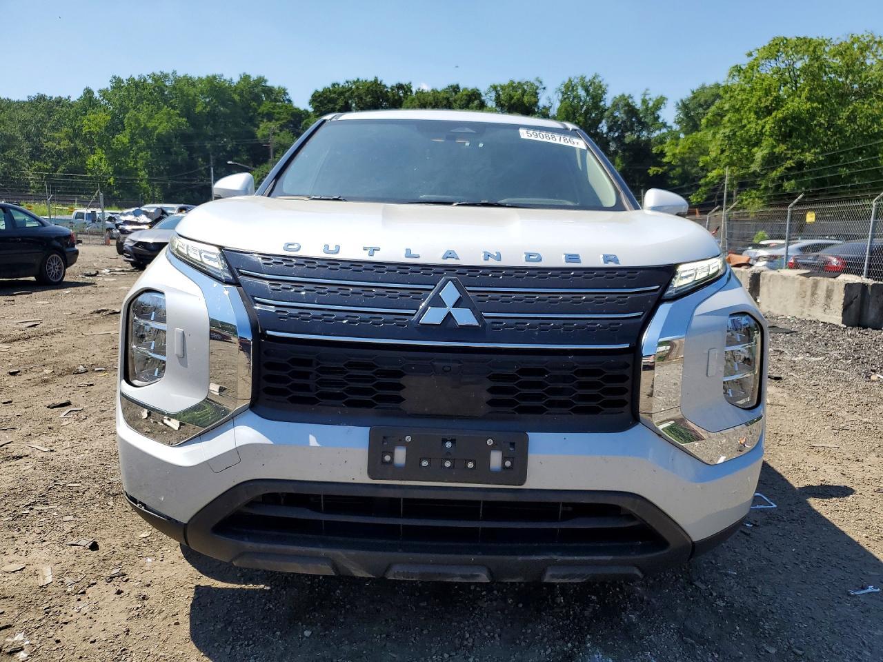 2024 Mitsubishi Outlander Es - Image 5