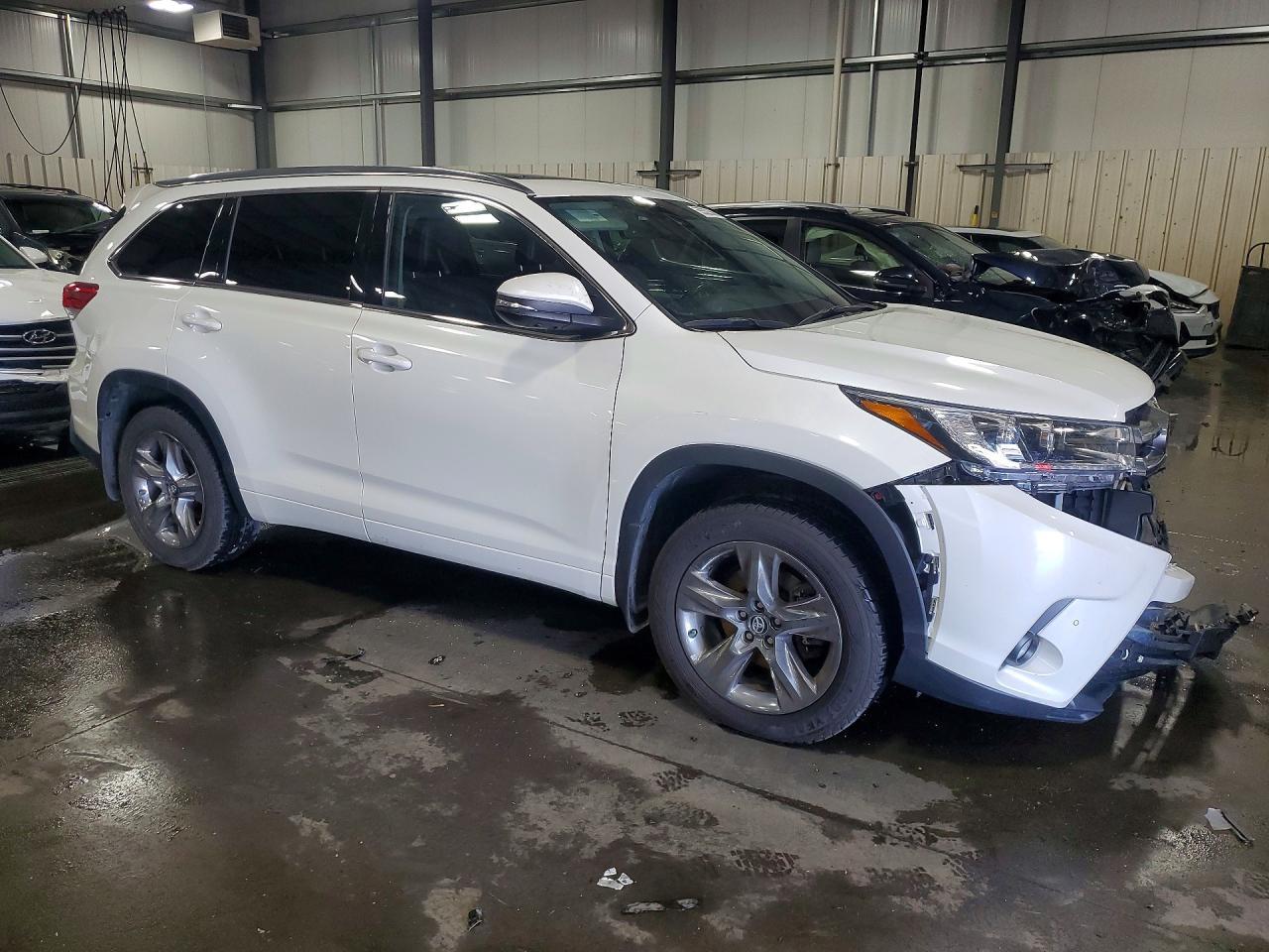 2018 Toyota Highlander Limited Platinum - Фото 4