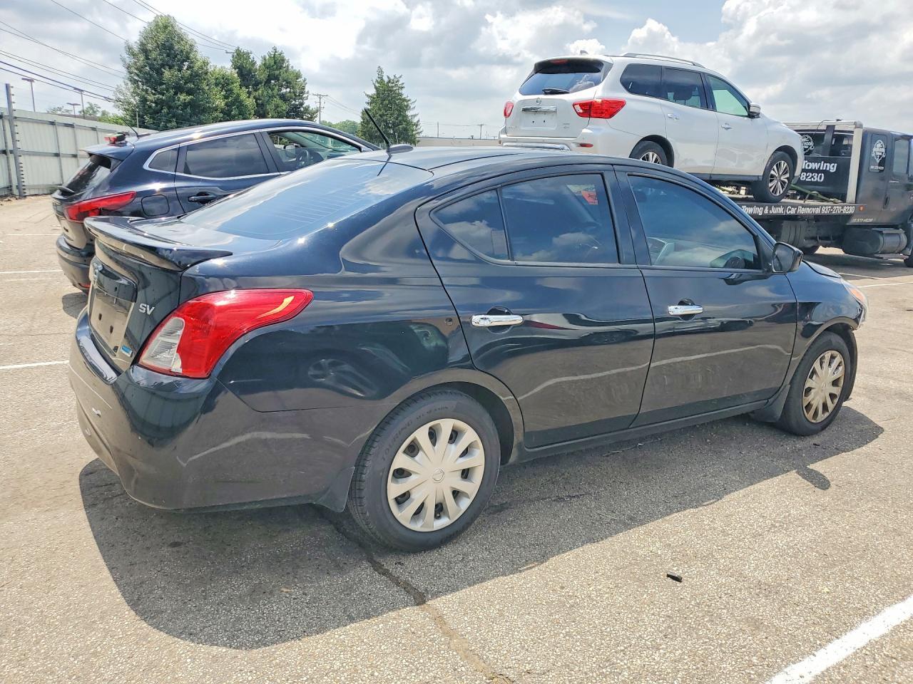 2015 Nissan Versa 1.6 Sv - Фото 3