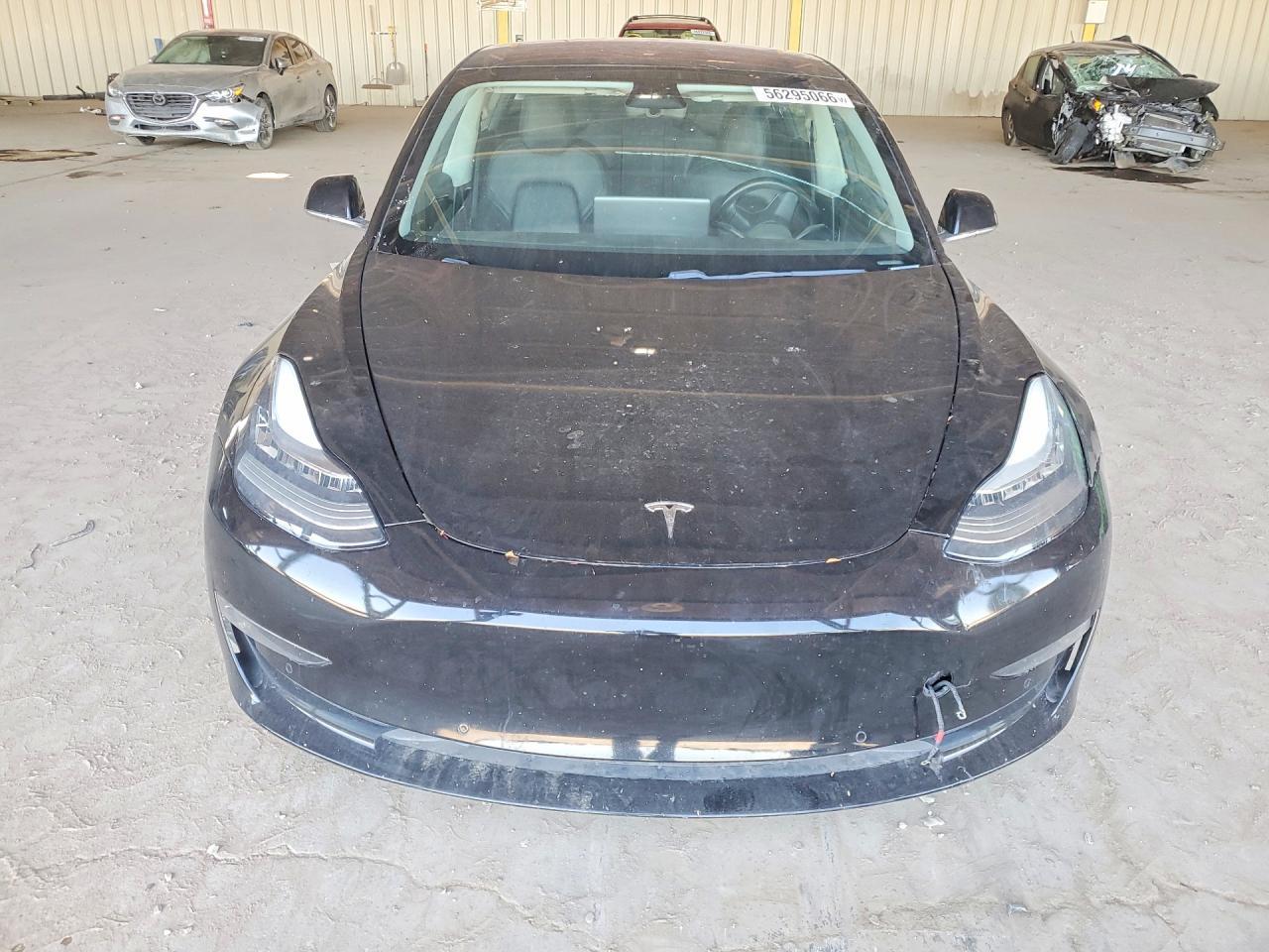 2019 Tesla Model 3 - Фото 5