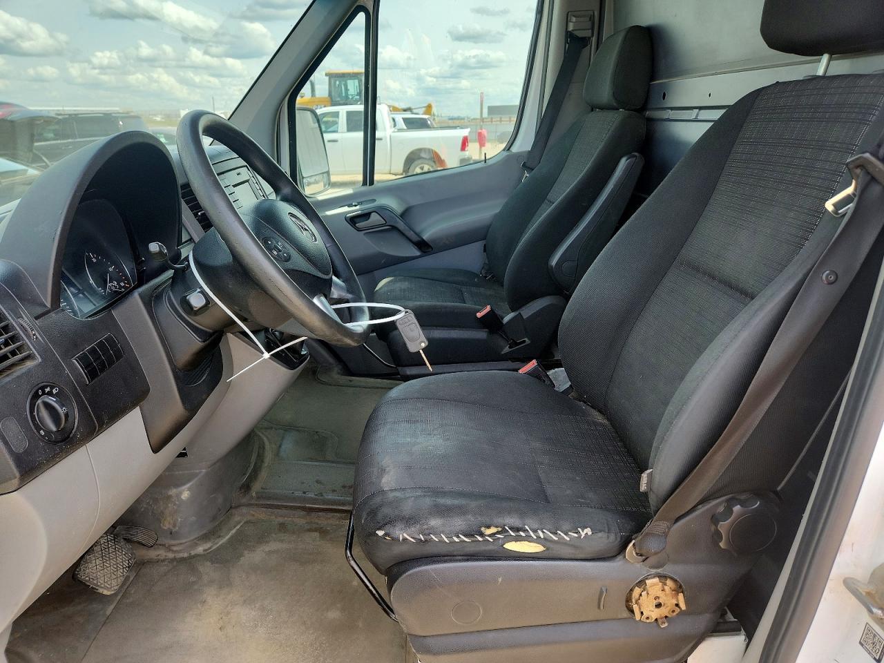 2016 Mercedes-Benz Sprinter 2500 - Фото 7