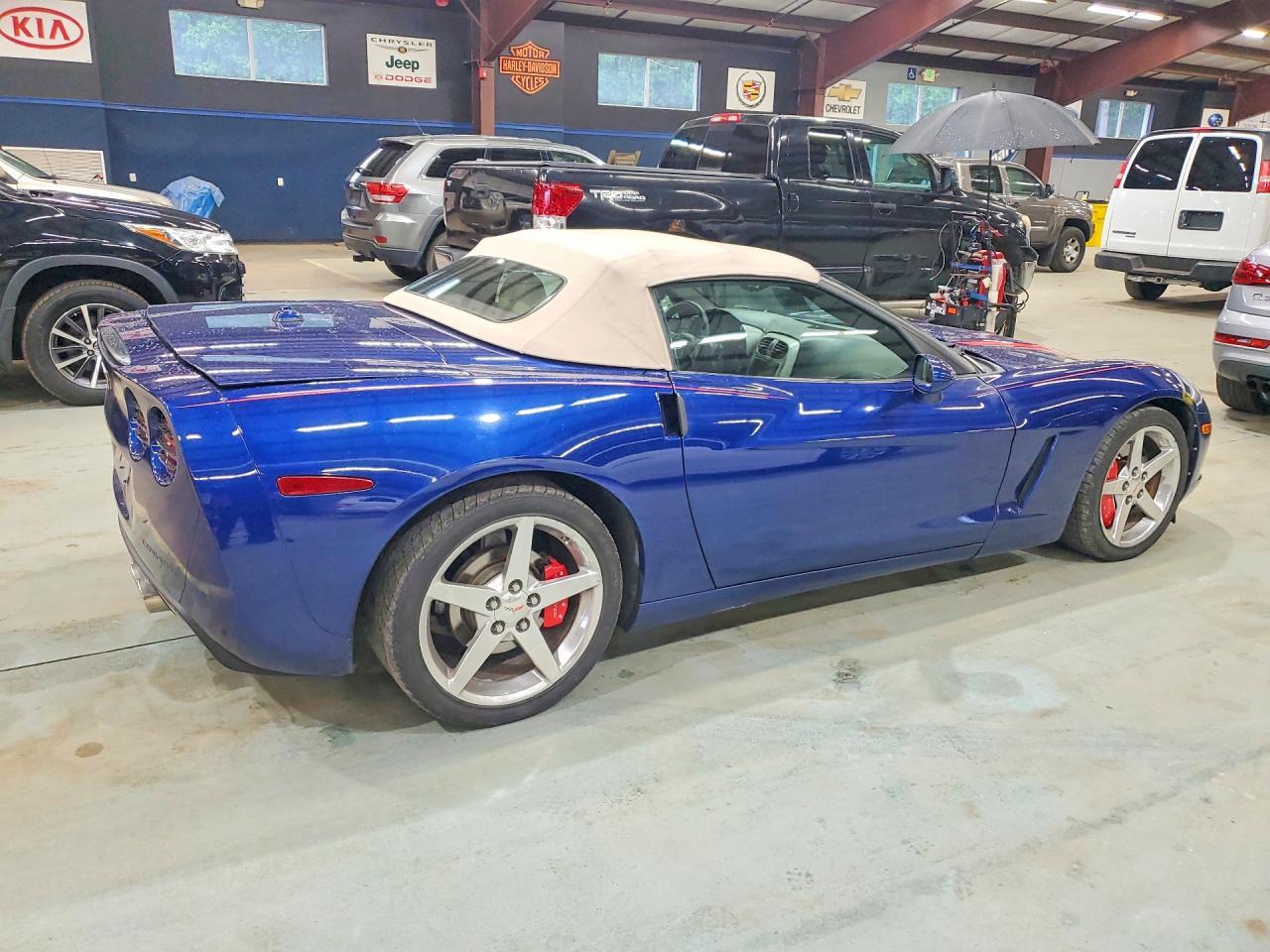 2005 Chevrolet Corvette - Фото 3