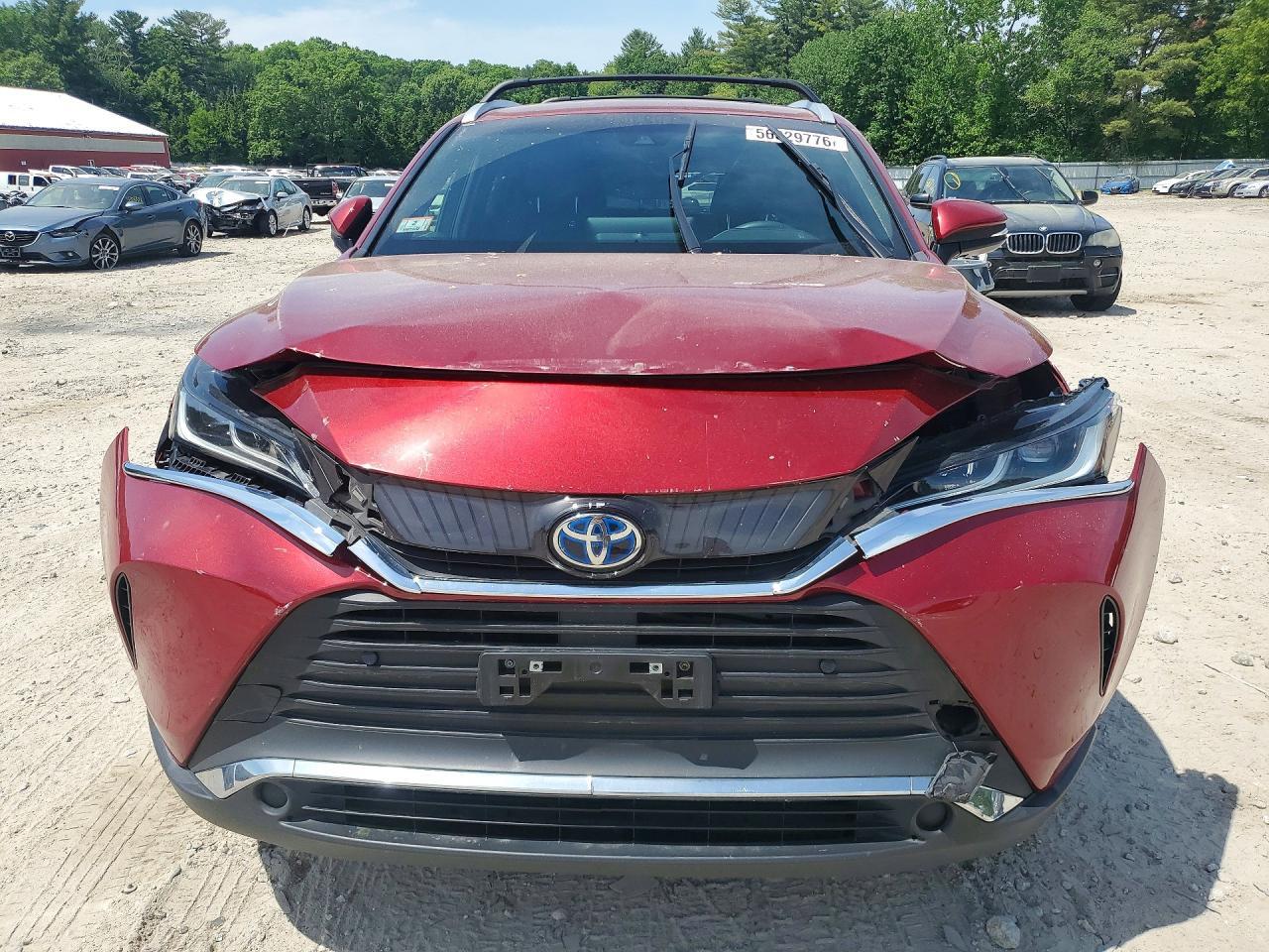 2022 Toyota Venza Xle - Image 5