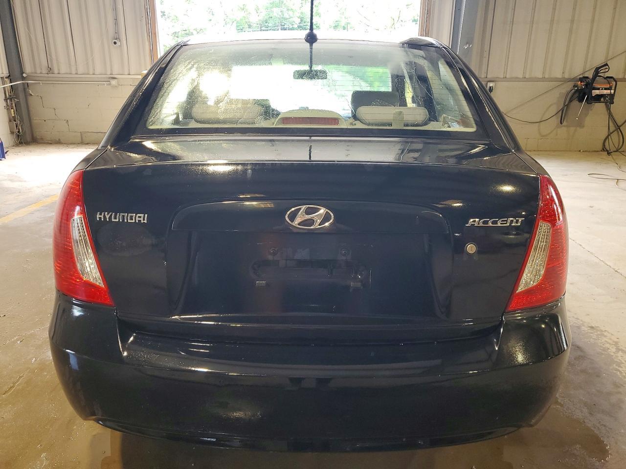 2011 Hyundai Accent Gls - Фото 6