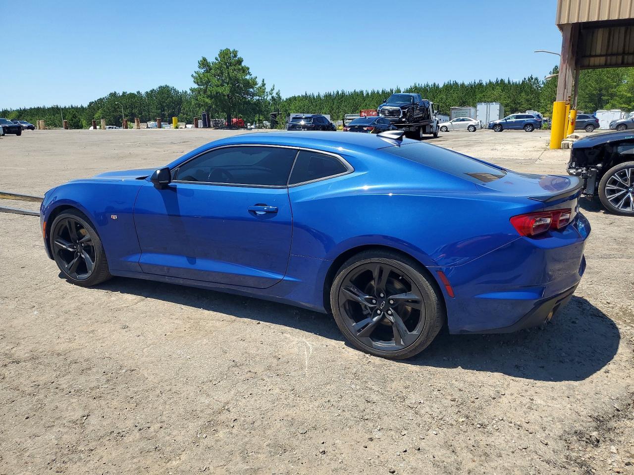 2023 Chevrolet Camaro Ls - Фото 2