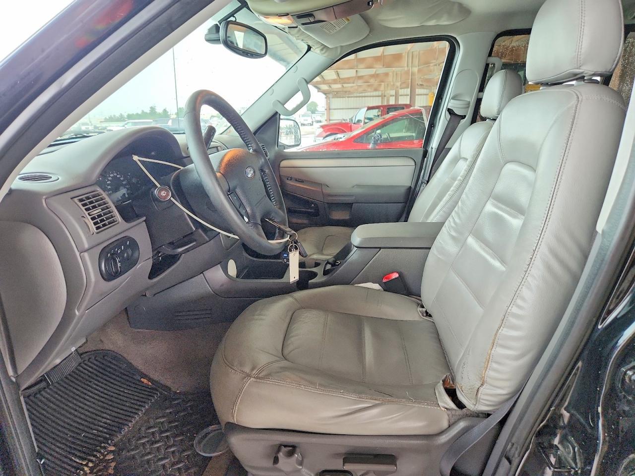 2004 Ford Explorer Xlt - Фото 7