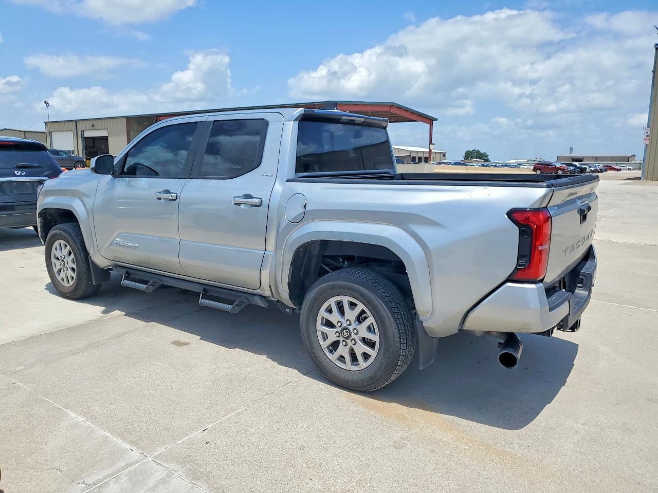 2024 Toyota Tacoma Sr5 - Фото 2