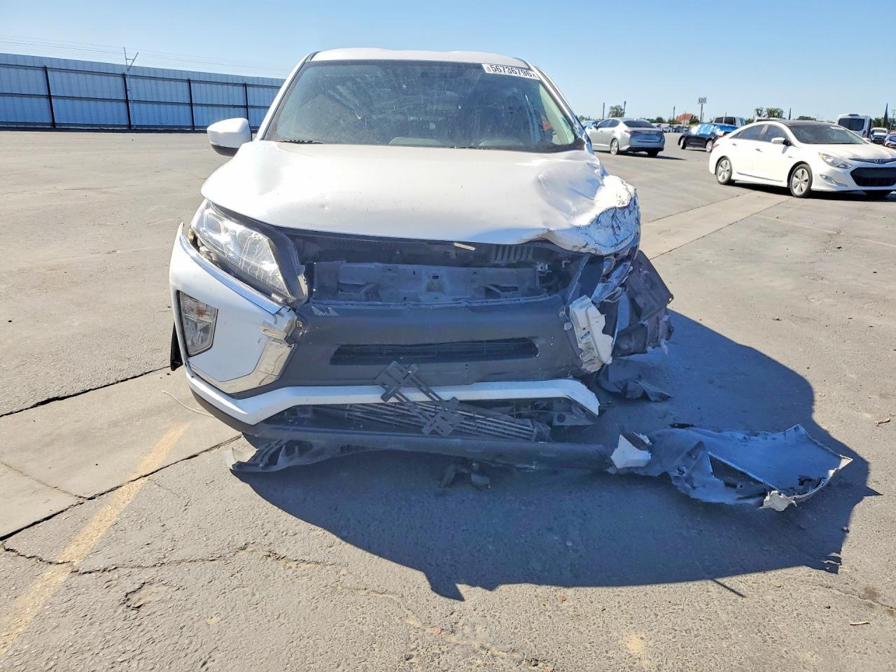 2019 Mitsubishi Eclipse Cross Es - Image 5