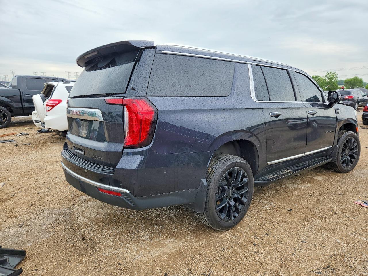 2023 GMC Yukon Xl K1500 Slt - Фото 3