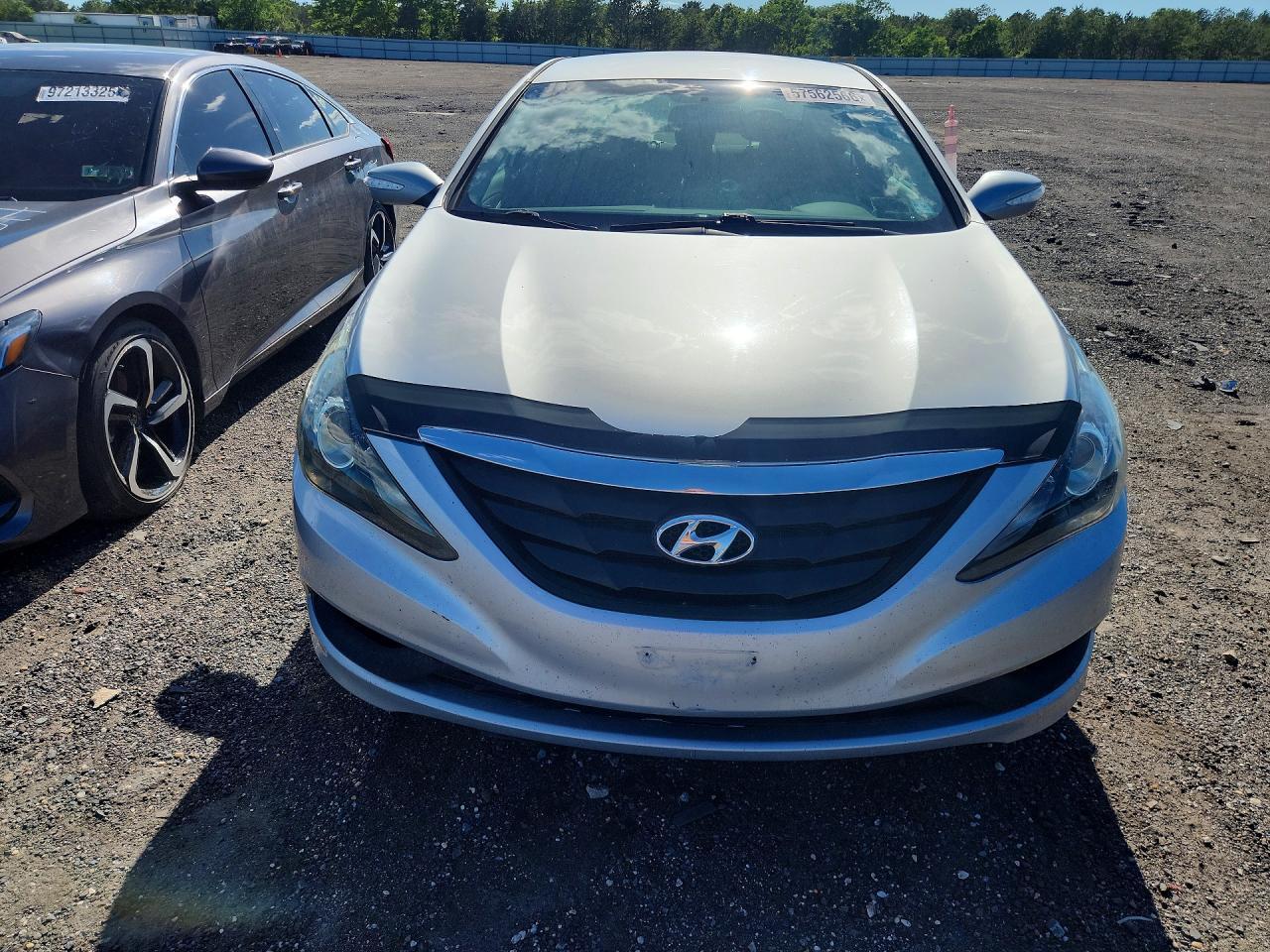 2014 Hyundai Sonata Gls - Image 5