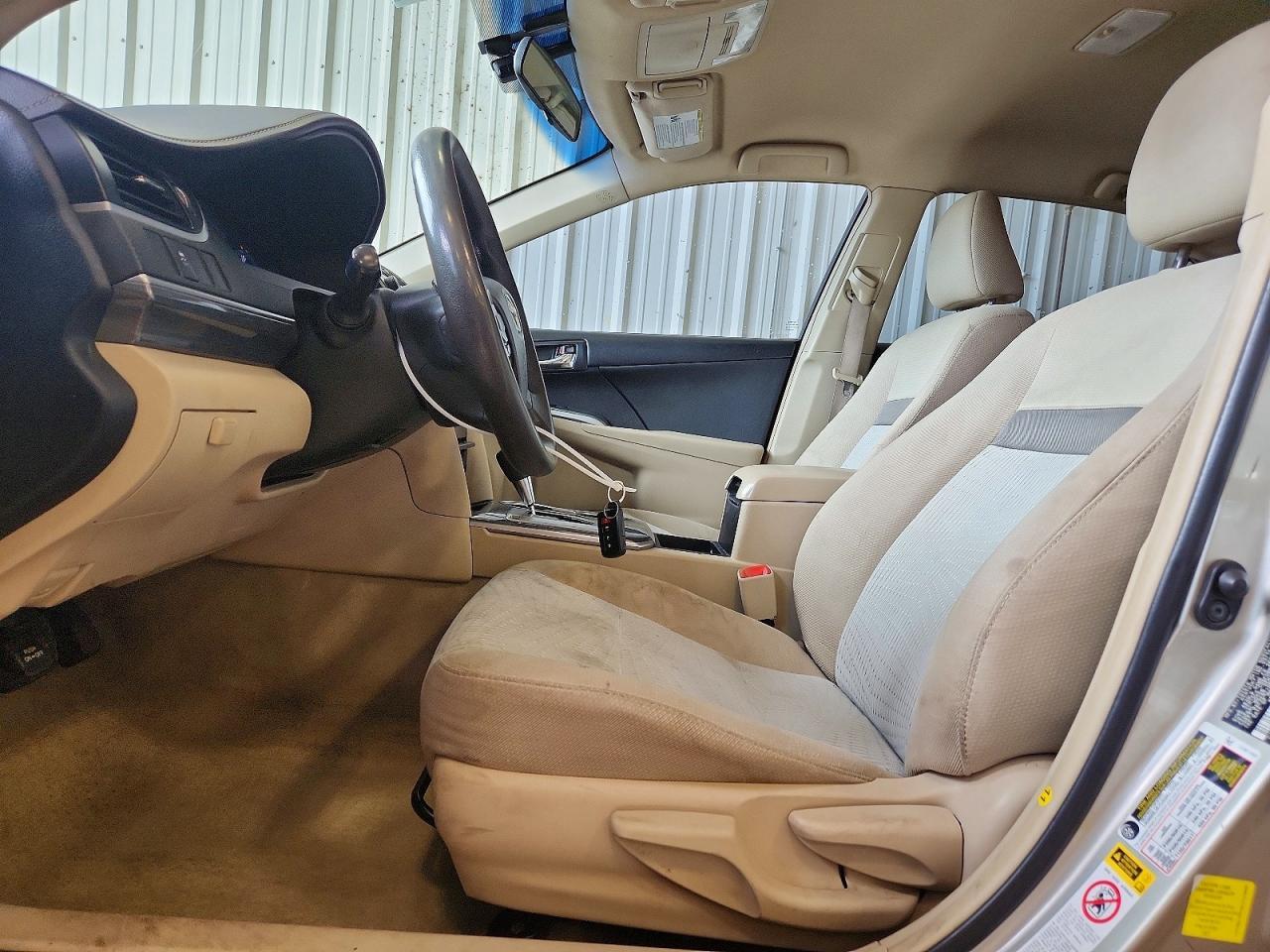 2014 Toyota Camry Hybrid Le - Фото 7