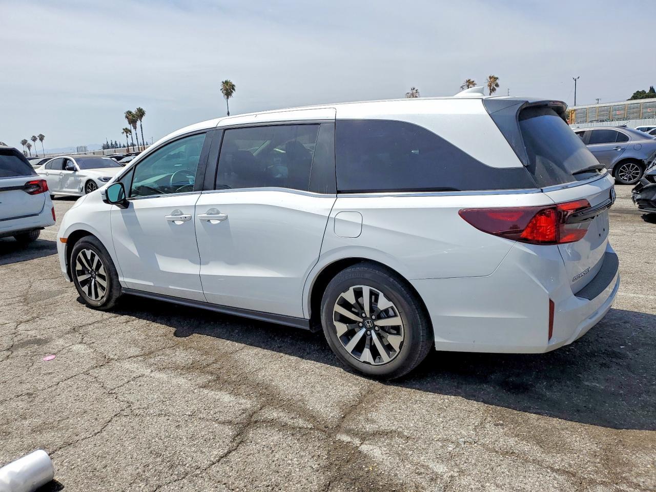 2025 Honda Odyssey Exl - Фото 2