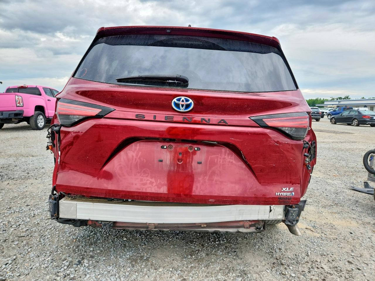 2022 Toyota Sienna Xle - Фото 6