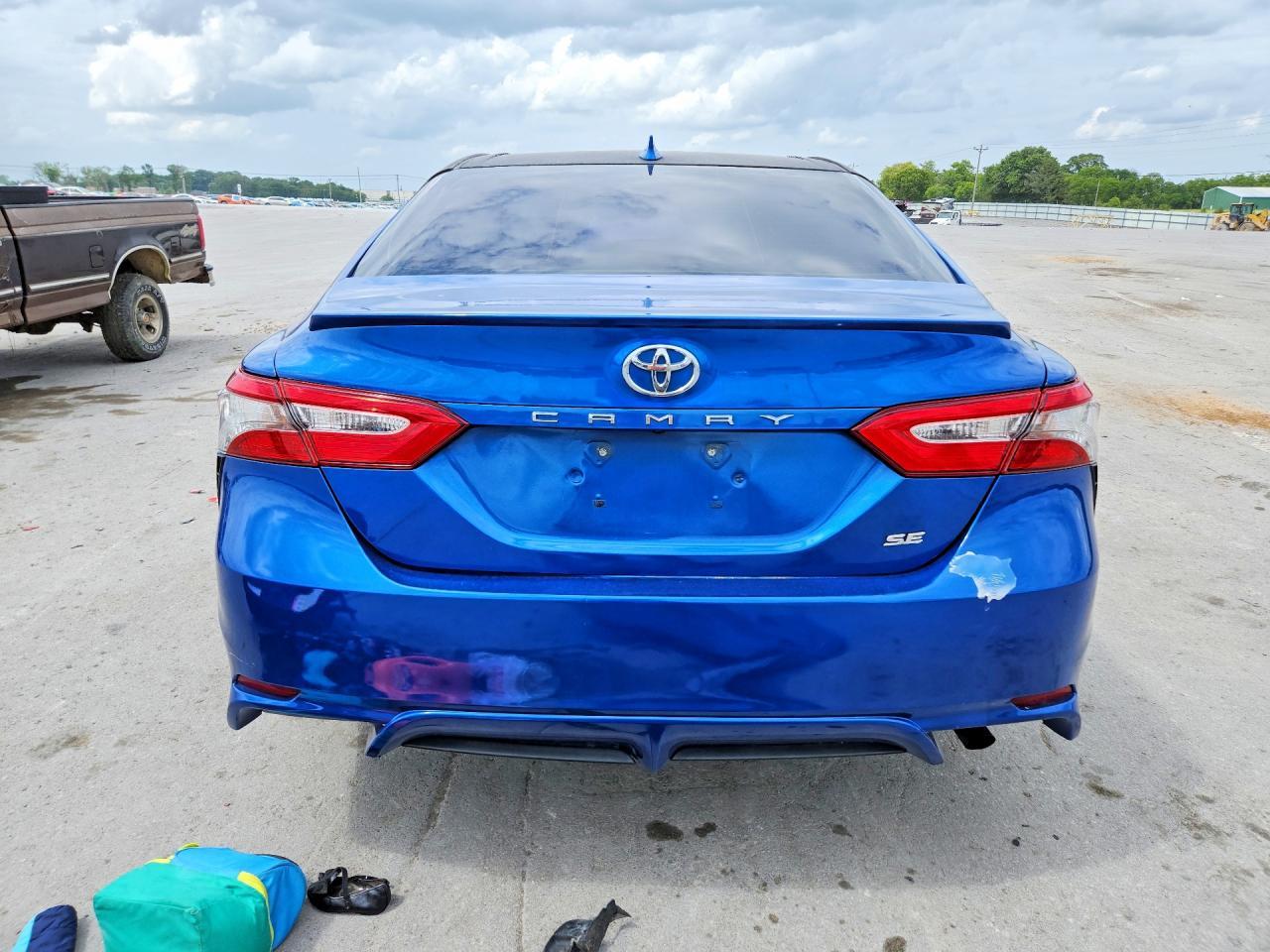 2019 Toyota Camry - Image 6