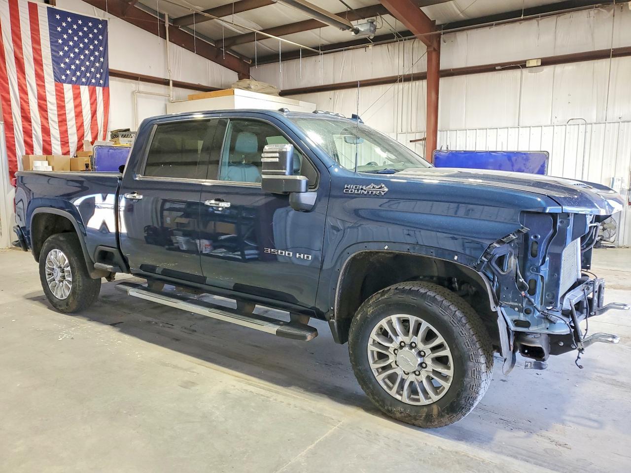 2020 Chevrolet Silverado High Country - Фото 4