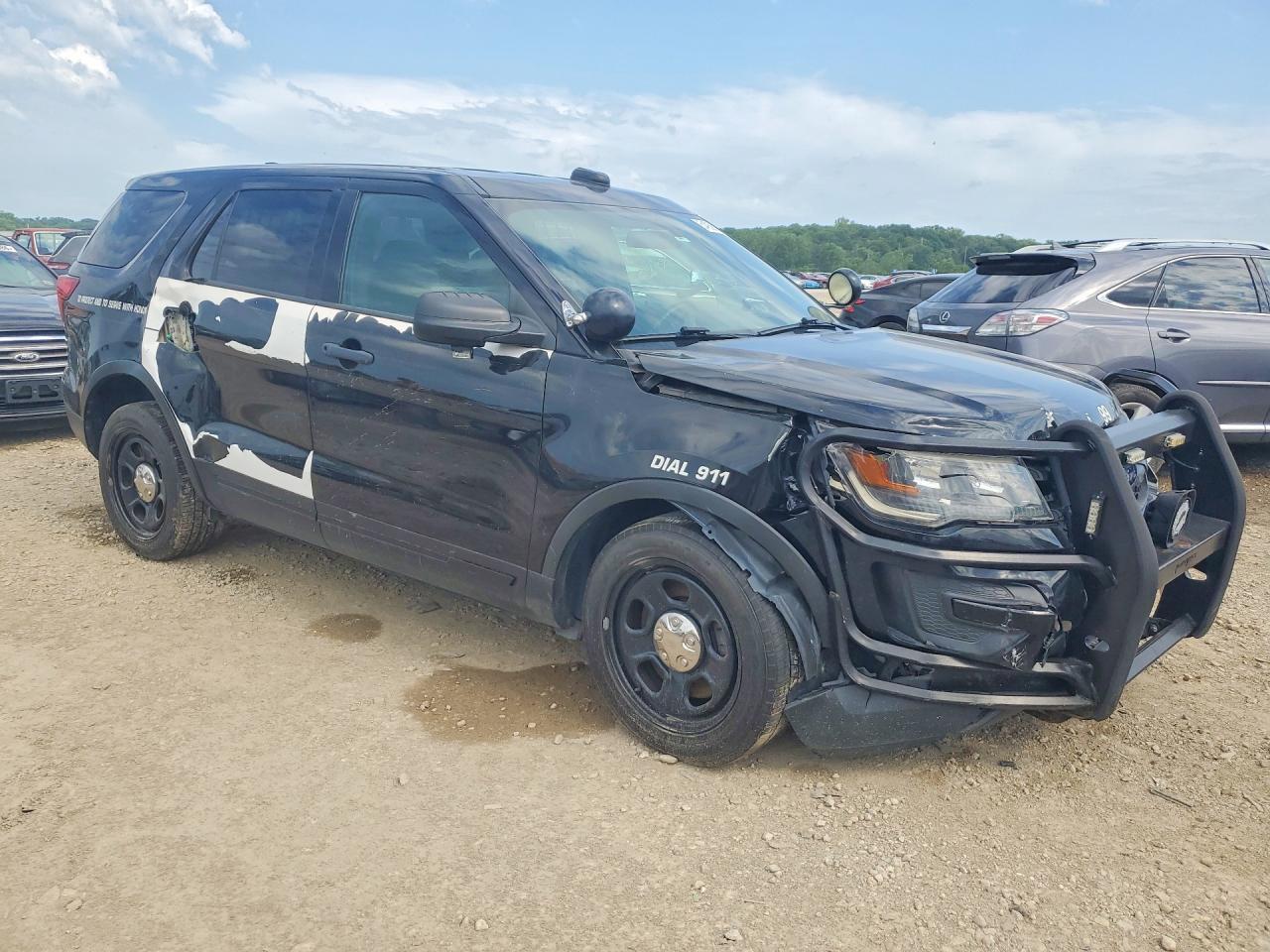 2017 Ford Explorer Police Interceptor - Фото 4