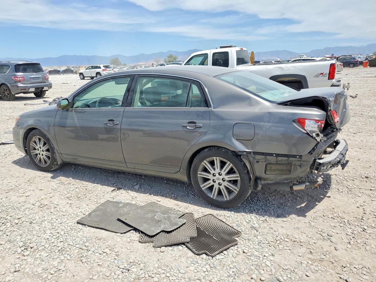 2006 Toyota Avalon Limited - Фото 2
