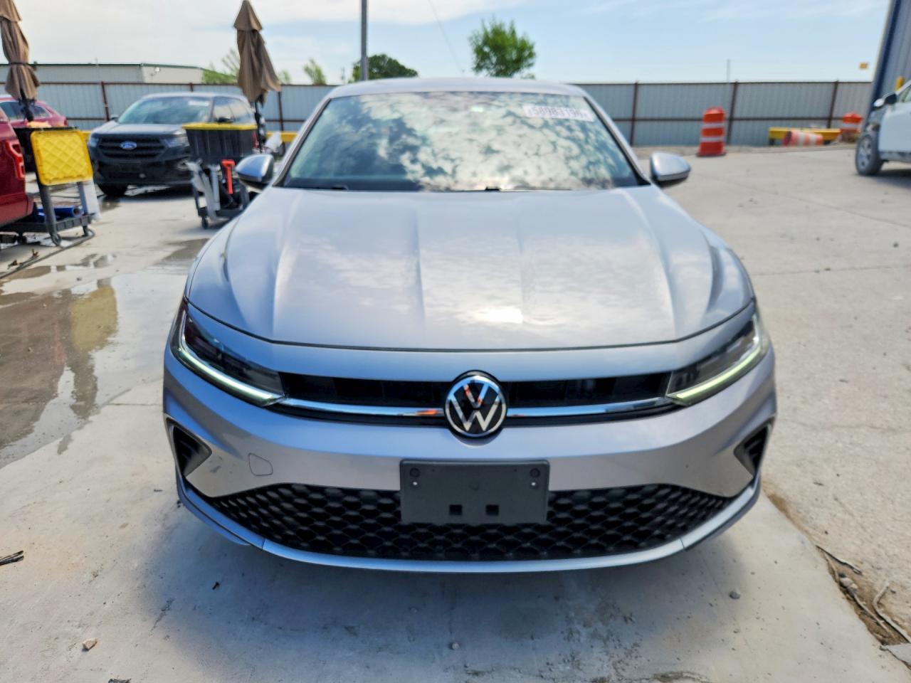 2025 Volkswagen Jetta Se - Фото 5