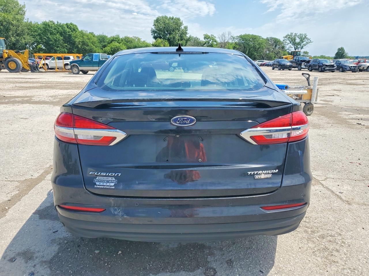 2020 Ford Fusion Titanium - Фото 6