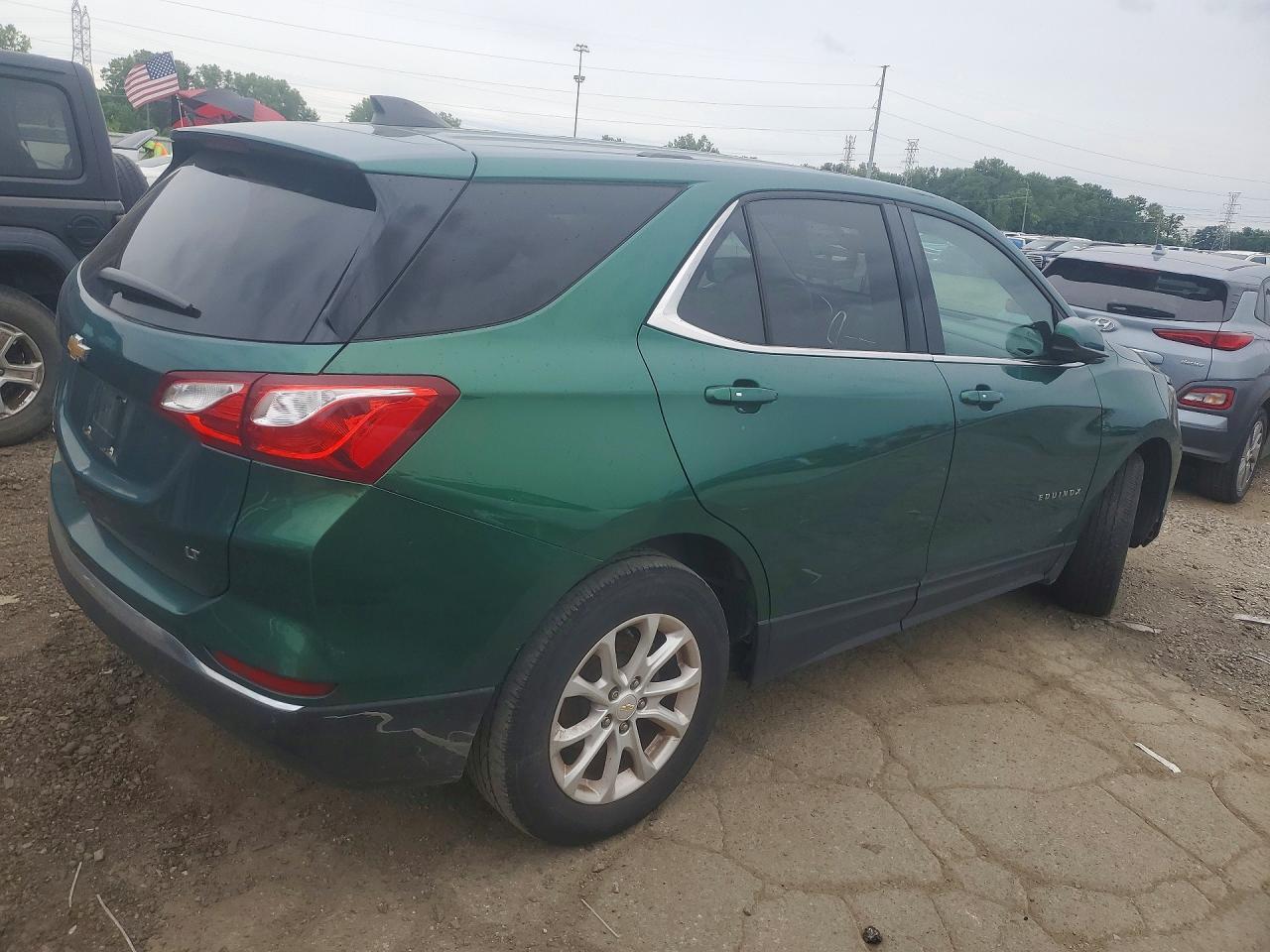 2018 Chevrolet Equinox Lt - Image 3