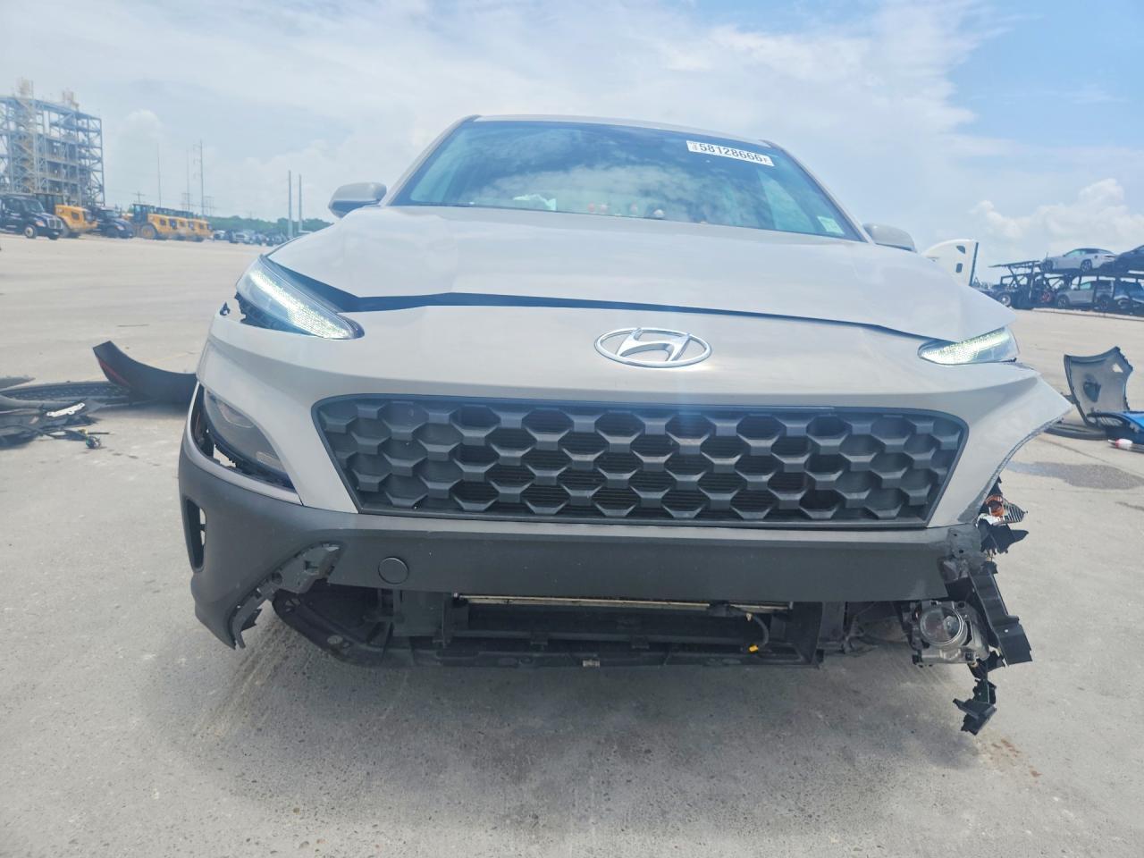 2023 Hyundai Kona Se - Image 5