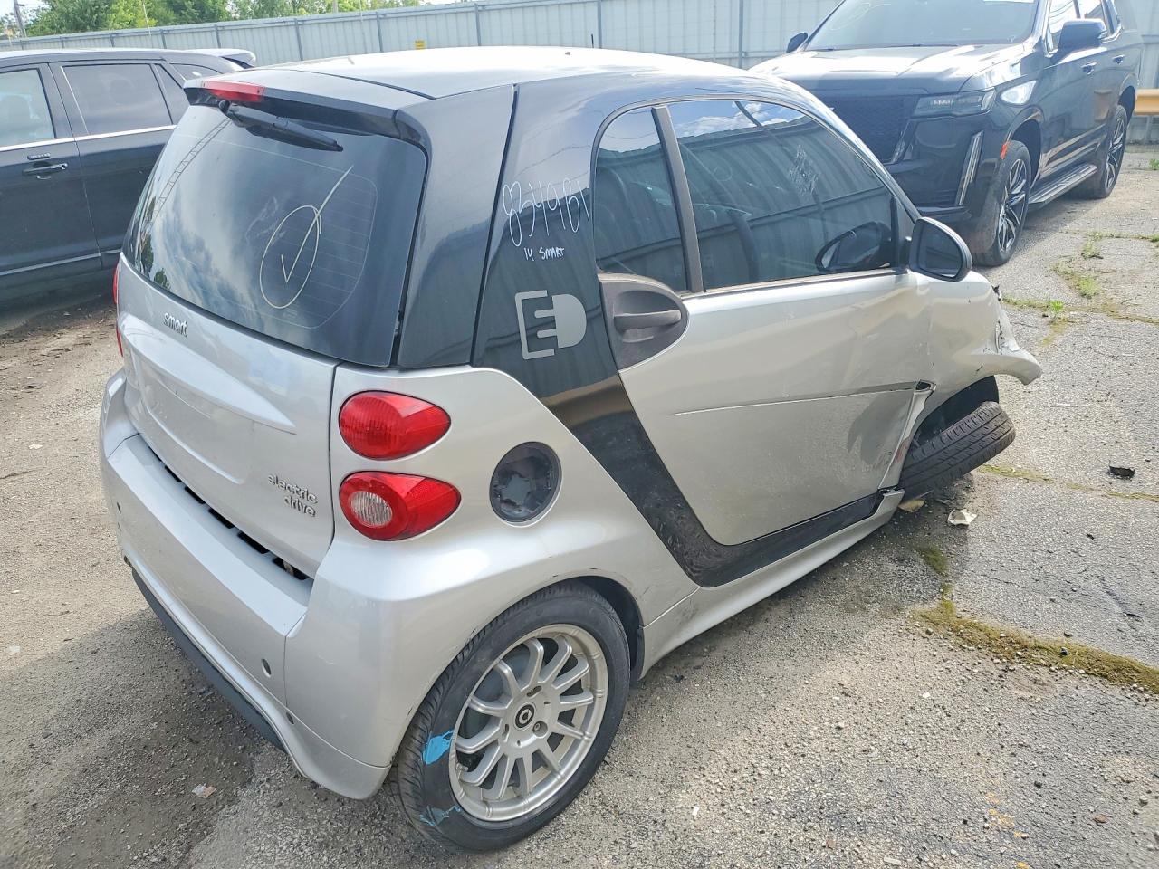 2014 Smart Fortwo - Фото 3