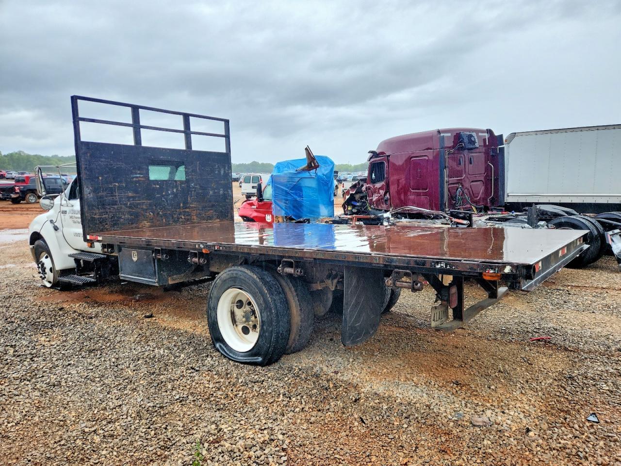 2007 Ford F650 Super Duty - Фото 3